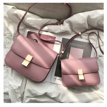 Чанта за тофу от телешка кожа дамски 2023 нова популярна висококачествена чанта-месинджър модни малка квадратна чанта в стила на жокера